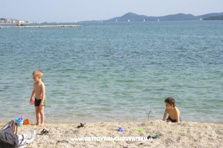 Vila Smirna 4*  s bazénem  – foto 5