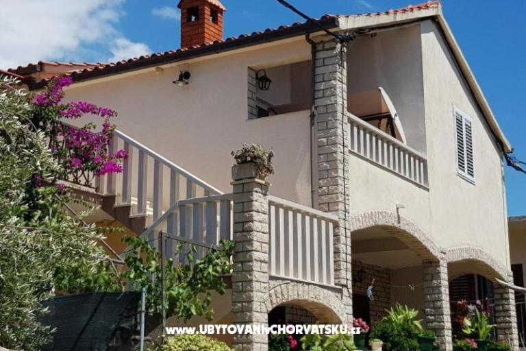 Apartmány Mladen – foto 3