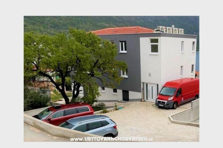 Apartmán pro 10 hostů – foto 16