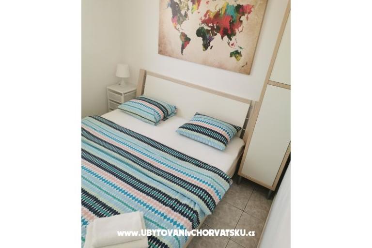 Apartmány Anita with Pool – foto 11