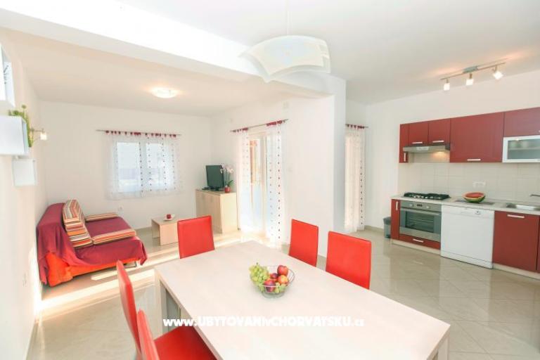 Apartmány Dina – foto 4