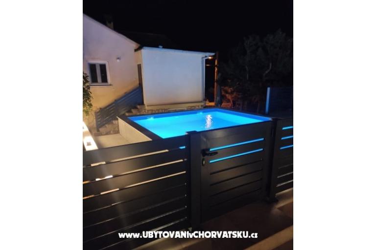 Beachfront Holiday Dům Ivana with – foto 7