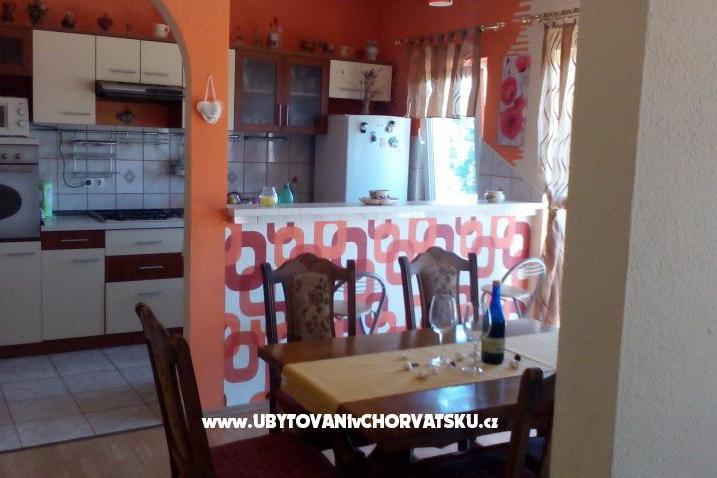 Apartmán Laura 10 – foto 4