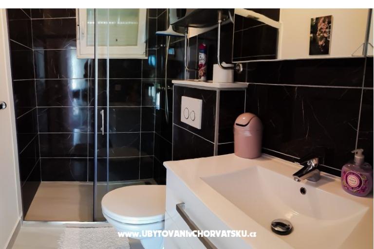 Honey Apartmán – foto 11