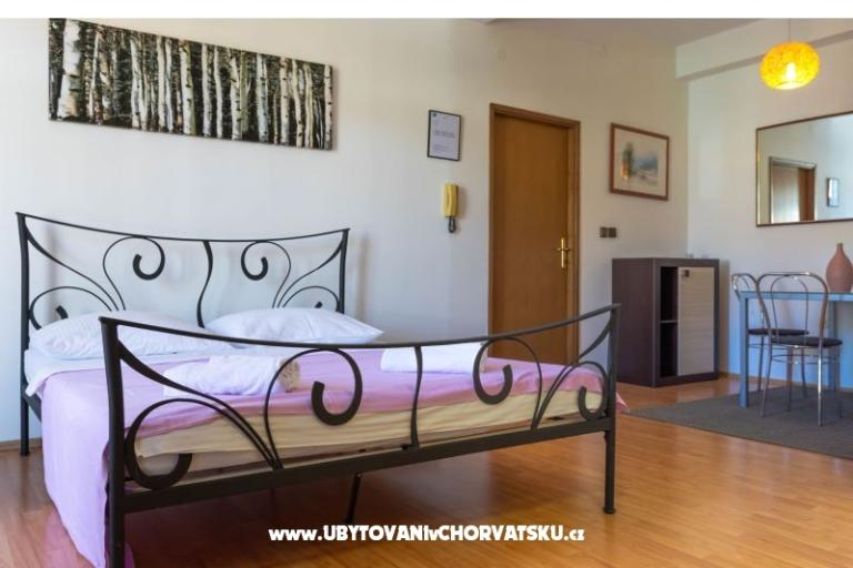 West Apartmány – foto 29