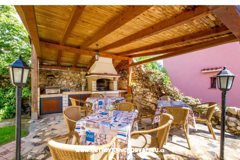 Apartmány Patricia Baska – foto 17