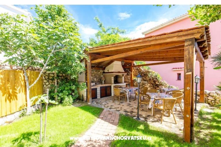 Apartmány Patricia Baska – foto 8