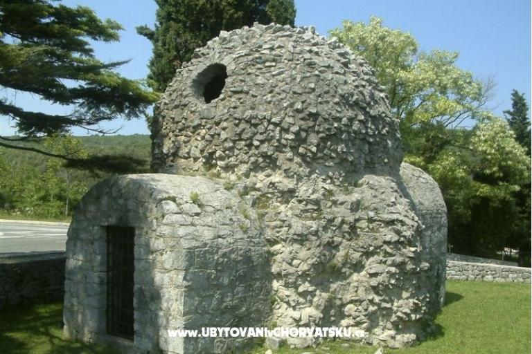 Apartmány Karabaic – foto 12