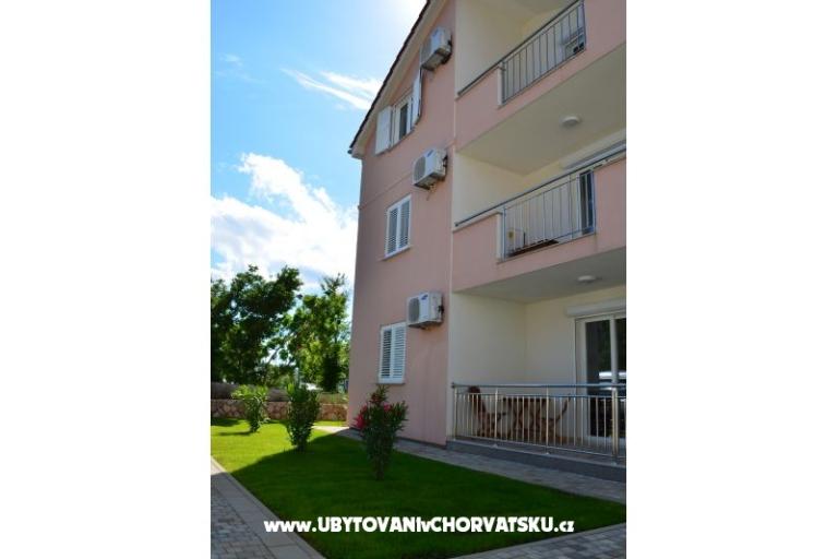 Villa Klimno direct na pláži – foto 13