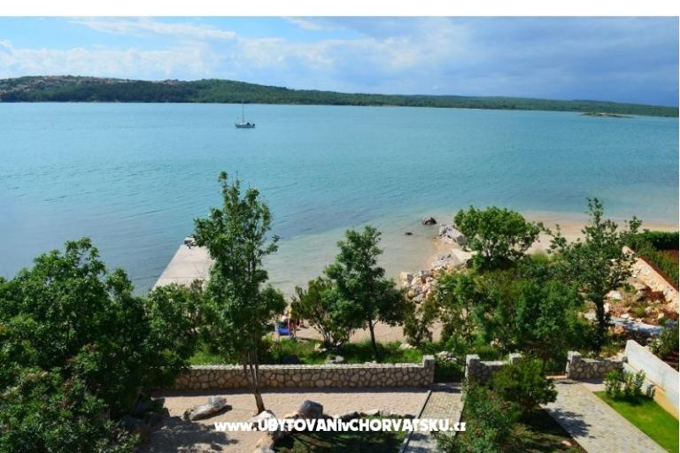 Villa Klimno direct na pláži – foto 3