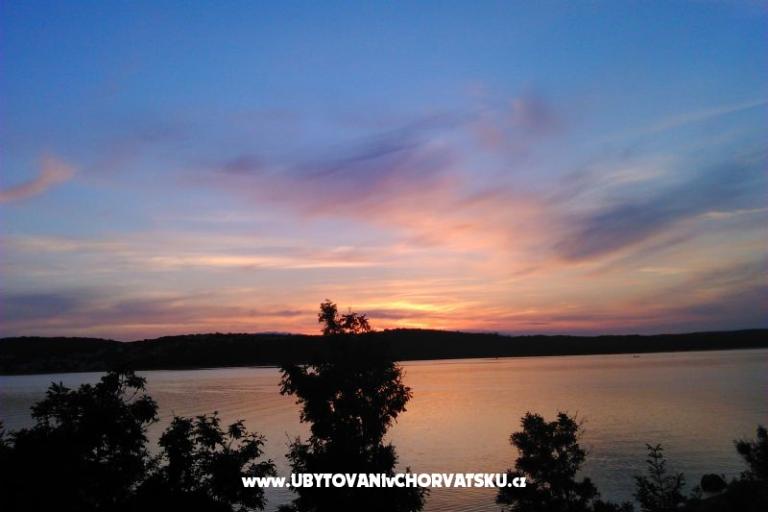 Villa Klimno direct na pláži – foto 7