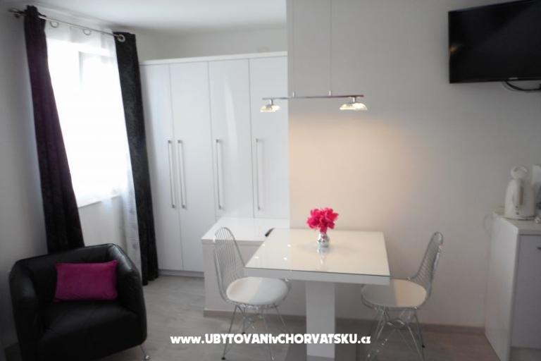 Familia City Center Apartmány – foto 6