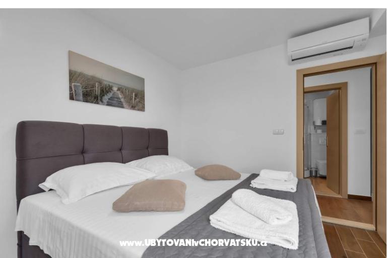 Ivan Sea View Apartmán – foto 17