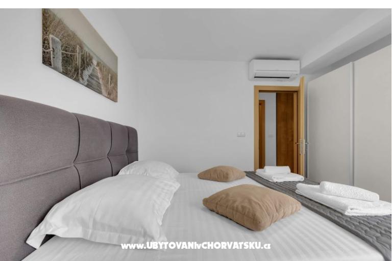 Ivan Sea View Apartmán – foto 18