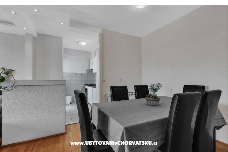 Urban Apartmán – foto 9