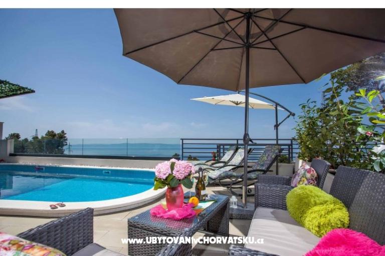 Apartmány s bazénem – foto 9