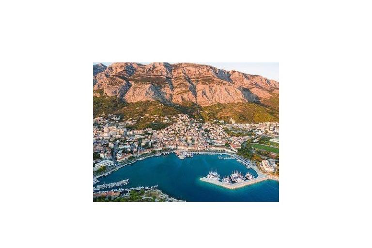 New Modern Apartmán Matutu – foto 10