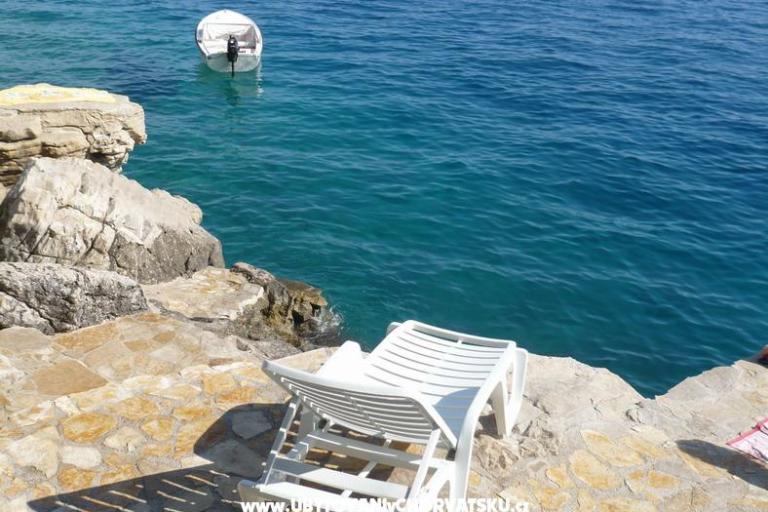 Apartmány Sliskovic, 1. line to sea – foto 13