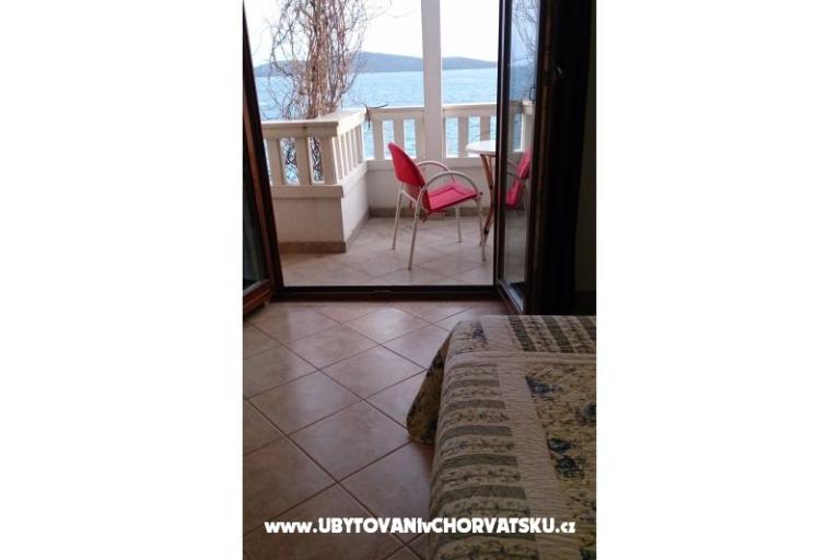 Apartmány Adria -Sevid – foto 9