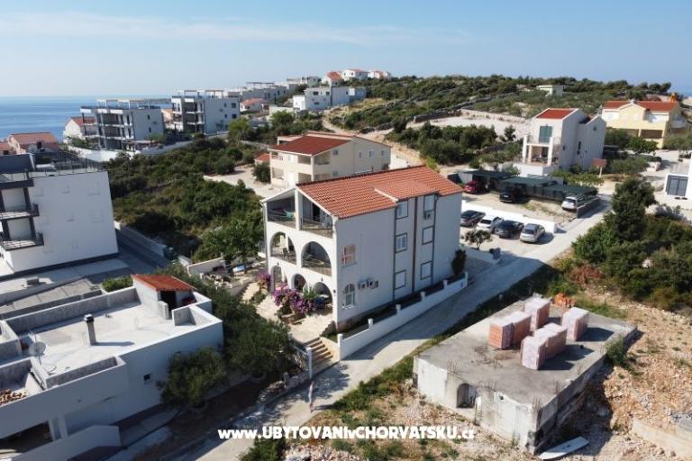 Apartmány Pralija – foto 8