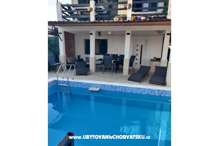 Dům Domina – foto 3