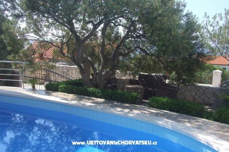 Apartmány Villa MANDINA s bazénem – foto 17