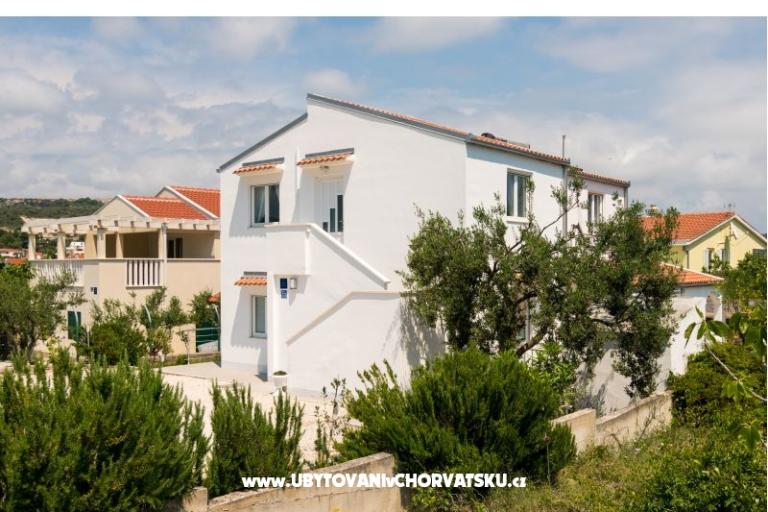 BayBeach Apartmány Sevid – foto 5