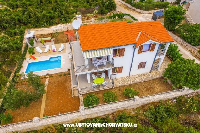 Apartmány Vila Nena s bazénem – foto 2