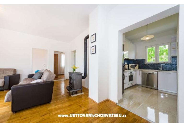 Apartmány Maia Lena – foto 17