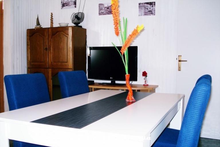 Central Apartmán with Balcony – foto 3