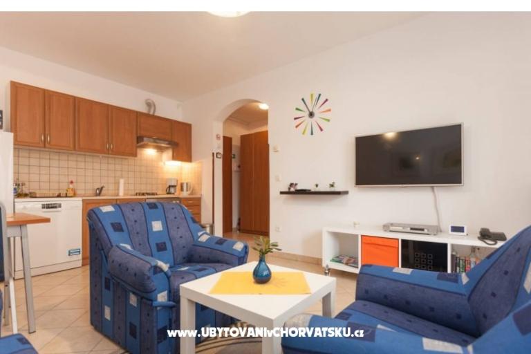 Apartmán Oliva D1 s bazénem – foto 8