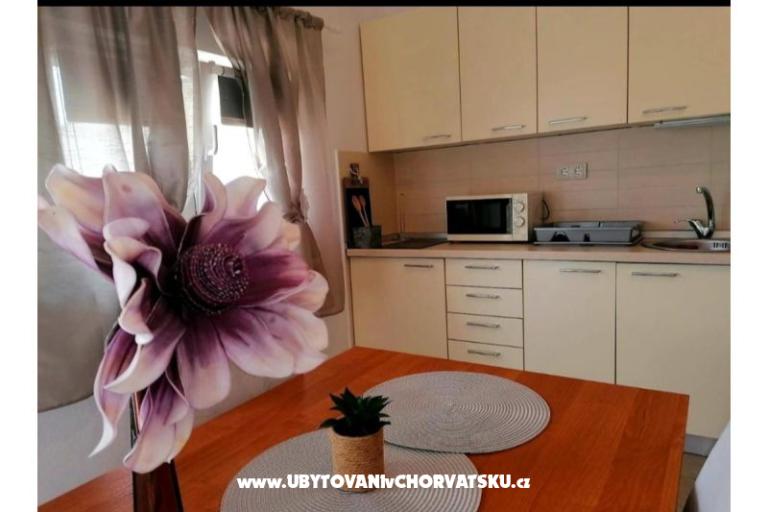 Apartmány AS sa bazenom – foto 40
