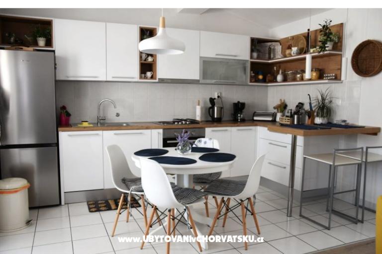 Stara kamena kuca - Apartmán Andrij – foto 13