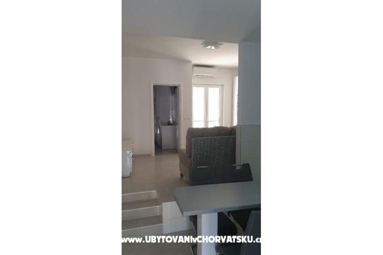 Macadams apartmani i restoran – foto 17