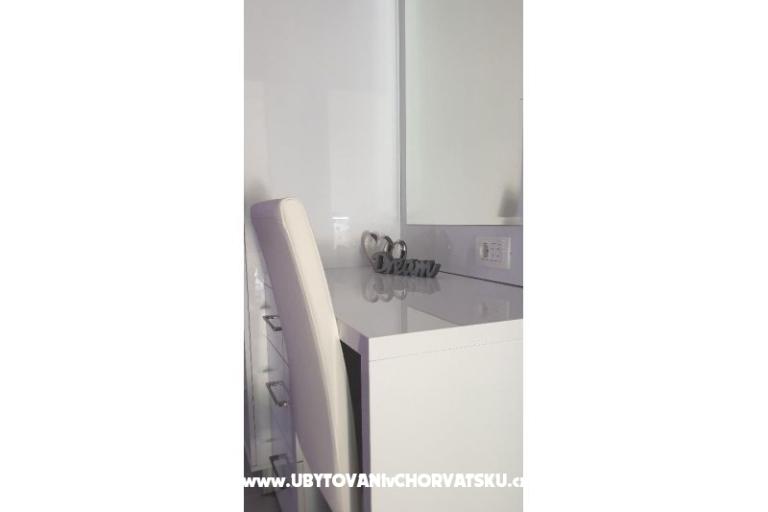 Macadams apartmani i restoran – foto 18