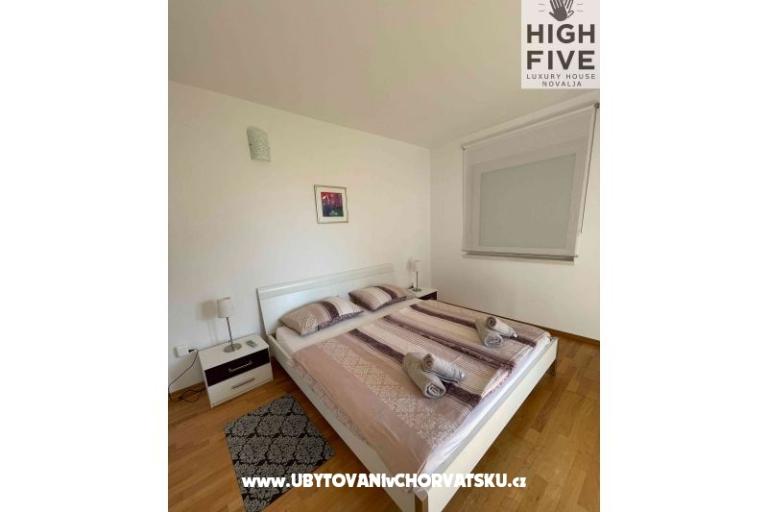 High Five Luxury Dům Novalja – foto 17