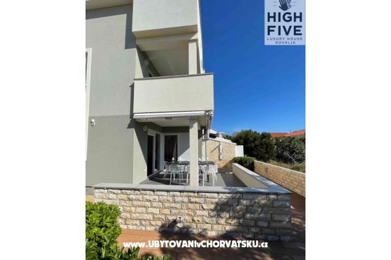 High Five Luxury Dům Novalja – foto 3