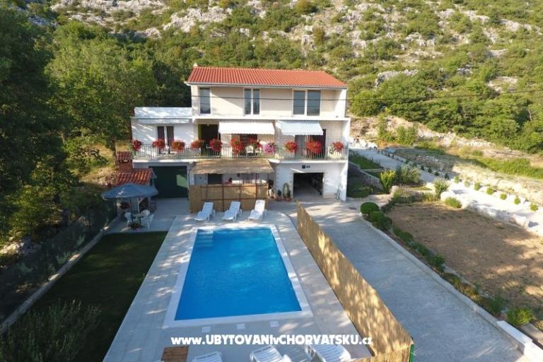 Apartmány Bašić – foto 2