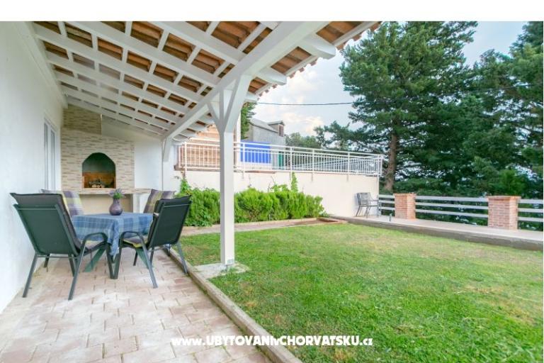 Apartmán Dodo s bazénem – foto 9