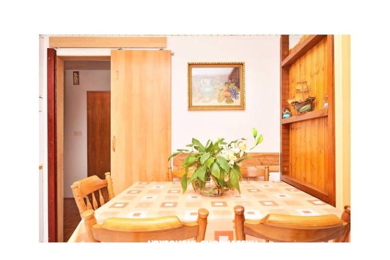 Apartmány Stari Grad /Omiš center/ – foto 8