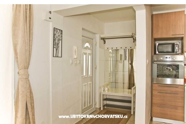 Main Square Apartmán – foto 9