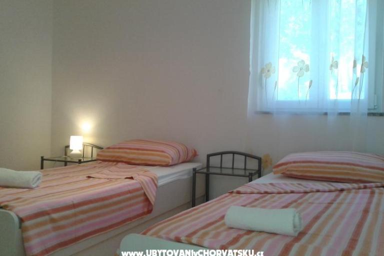 Sara & Nina – foto 6