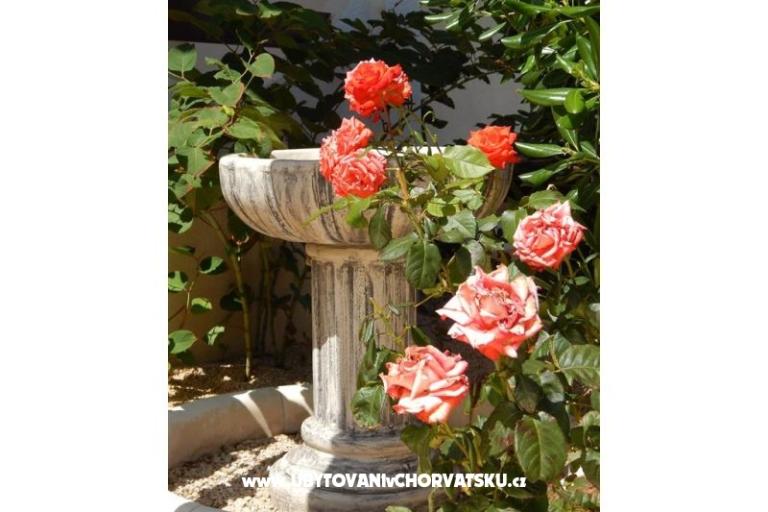 Apartmány Valentić – foto 2