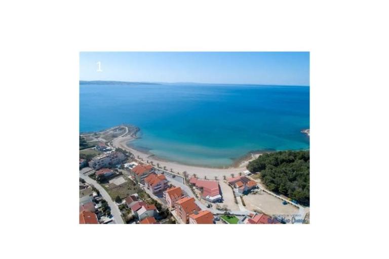 Apartmán s bazénem and jacuzzi – foto 15