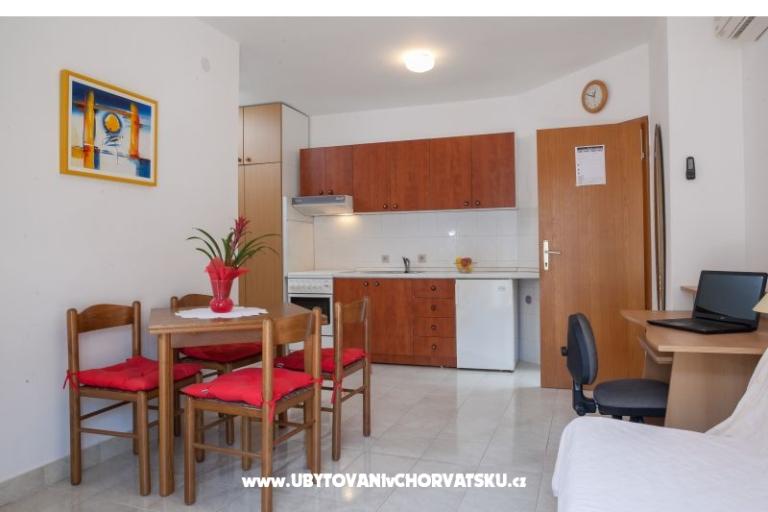 Apartmány Lucijetić – foto 13