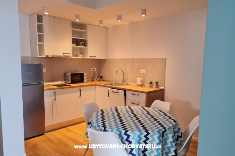 Beachfront Apartmány Sinajko – foto 11