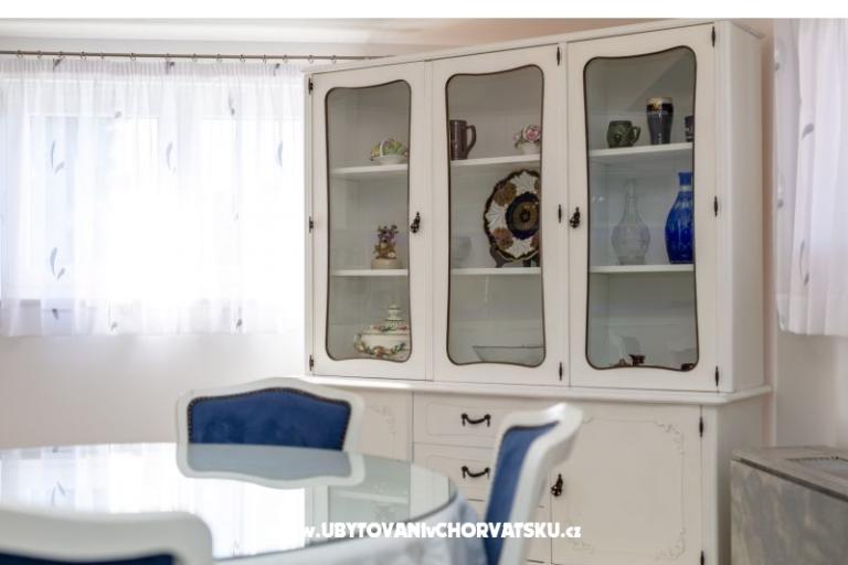 Wide Apartmán with Pool  – foto 17