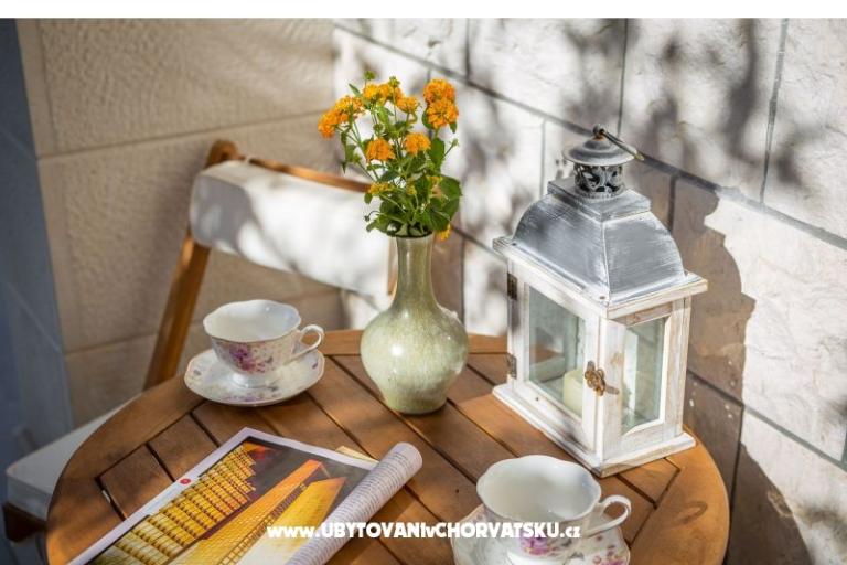 Apartmány Lemon Garden s bazénem – foto 15