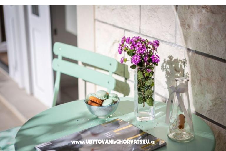 Apartmány Lemon Garden s bazénem – foto 16