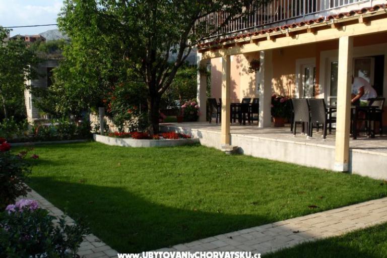 Apartmány Sara i Nino – foto 6